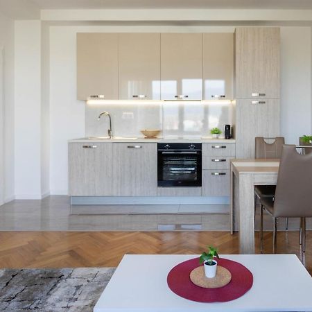 Spacious 2Bdr Apartment- Skyline View Ζάγκρεμπ Εξωτερικό φωτογραφία