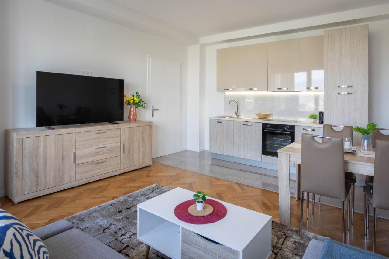 Spacious 2Bdr Apartment- Skyline View Ζάγκρεμπ Εξωτερικό φωτογραφία